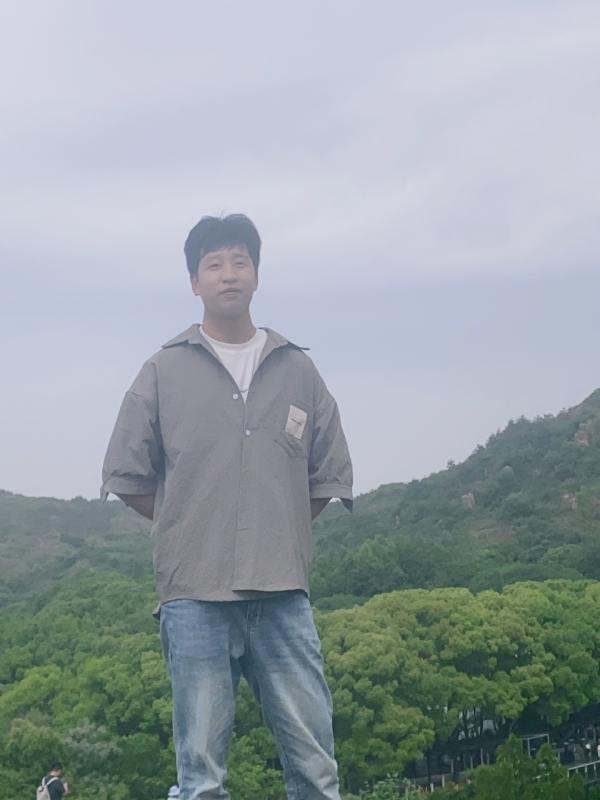 渐行渐远的第二张照片--济南相亲服务中心