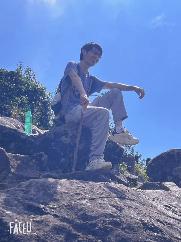 落叶之秋的第一张照片--济南相亲服务中心