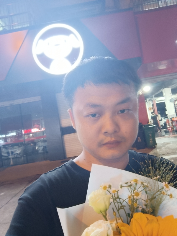 小陈的第一张照片--济南相亲服务中心