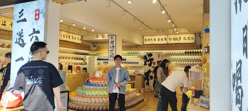 lilili109y的第三张照片--济南相亲服务中心