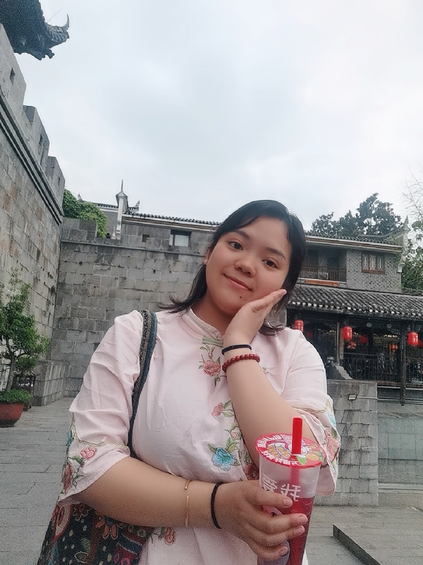 敏兮小沫的第二张照片--济南相亲服务中心