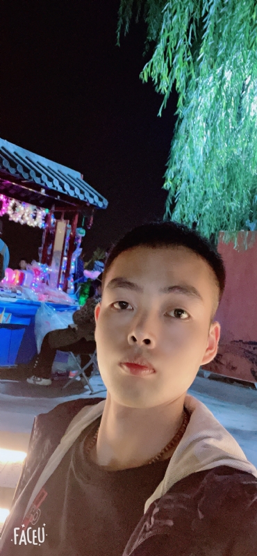 向阳而生的第一张照片--济南相亲服务中心