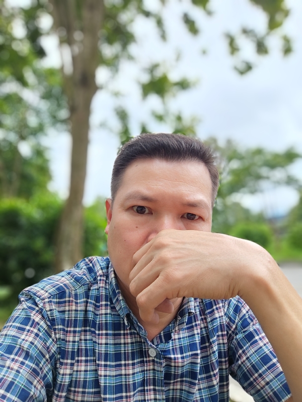 余生有你陪伴的第一张照片--济南相亲服务中心