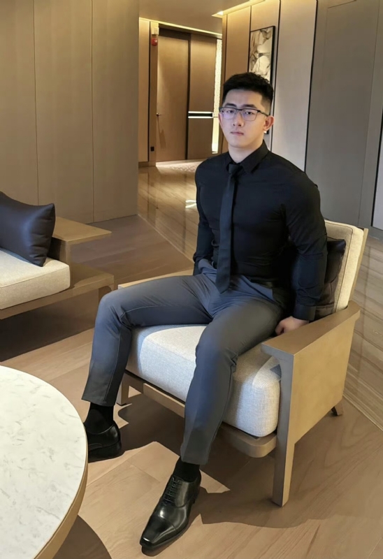 李寒外改英文可家的第一张照片--济南相亲服务中心
