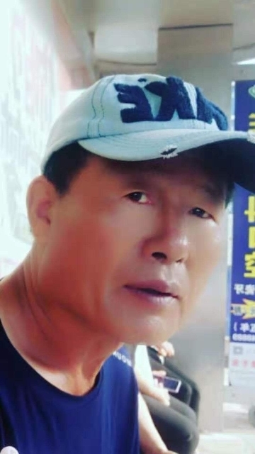 崔平的第二张照片--济南相亲服务中心