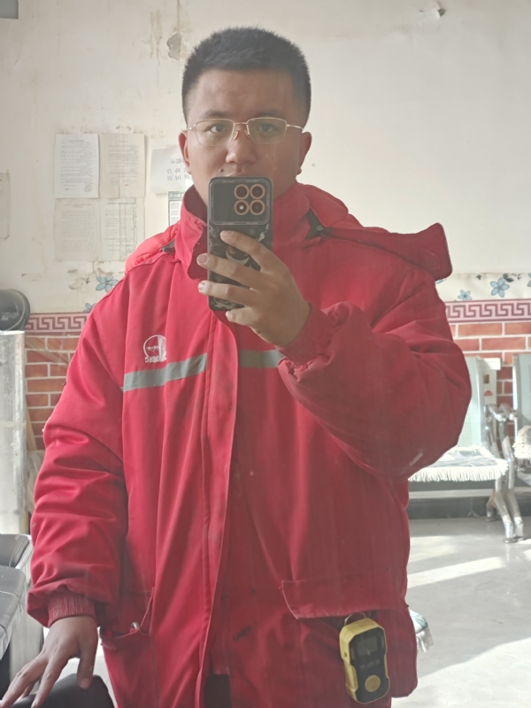 鹤某的第二张照片--济南相亲服务中心
