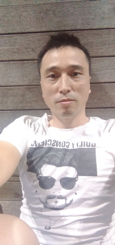 笑看一切的第一张照片--济南相亲服务中心