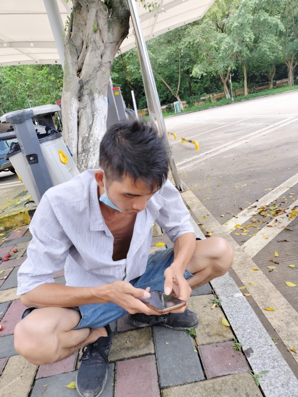 太累了的第一张照片--济南相亲服务中心