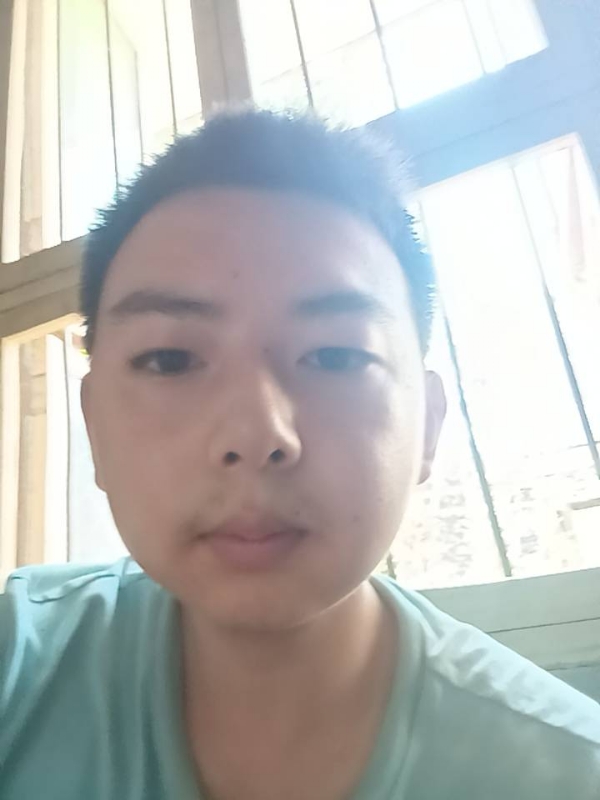 小黄的第二张照片--济南相亲服务中心