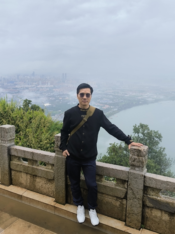 千年老妖的第二张照片--济南相亲服务中心