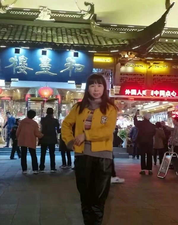 君倩的第三张照片--济南相亲服务中心