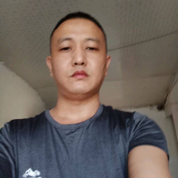 大庆小丁的第一张照片--济南相亲服务中心