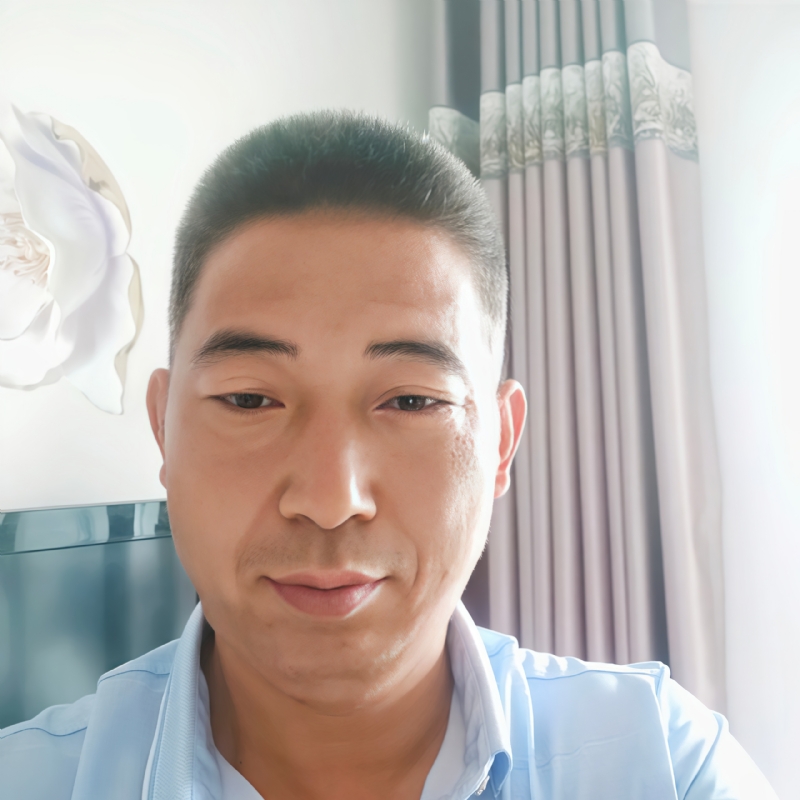 雨中漫步的第一张照片--济南相亲服务中心