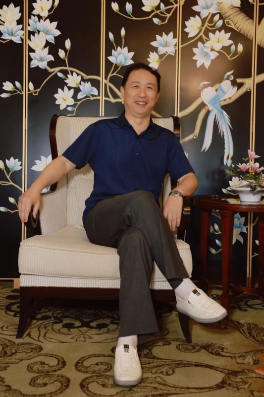 蒋老师的第二张照片--济南相亲服务中心