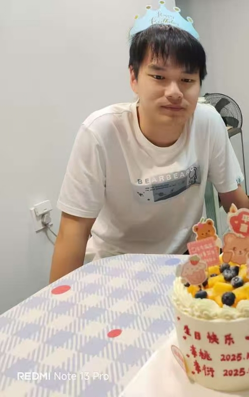 yan的第一张照片--济南相亲服务中心