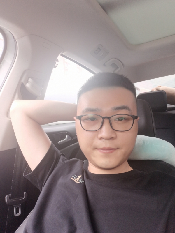 JingY的第一张照片--济南相亲服务中心