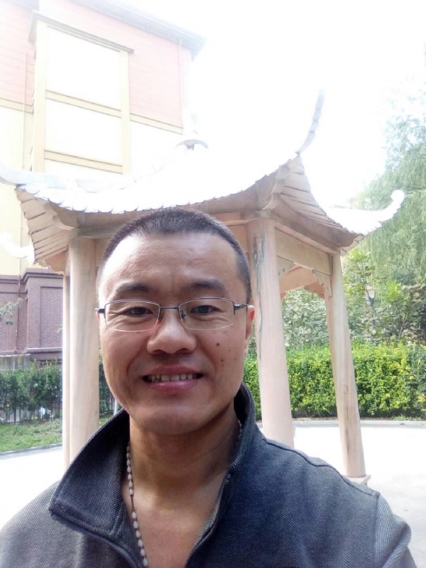 撸起袖子加油干的第一张照片--济南相亲服务中心