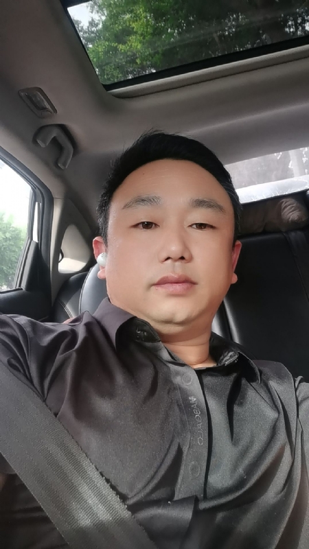 老烽的第一张照片--济南相亲服务中心