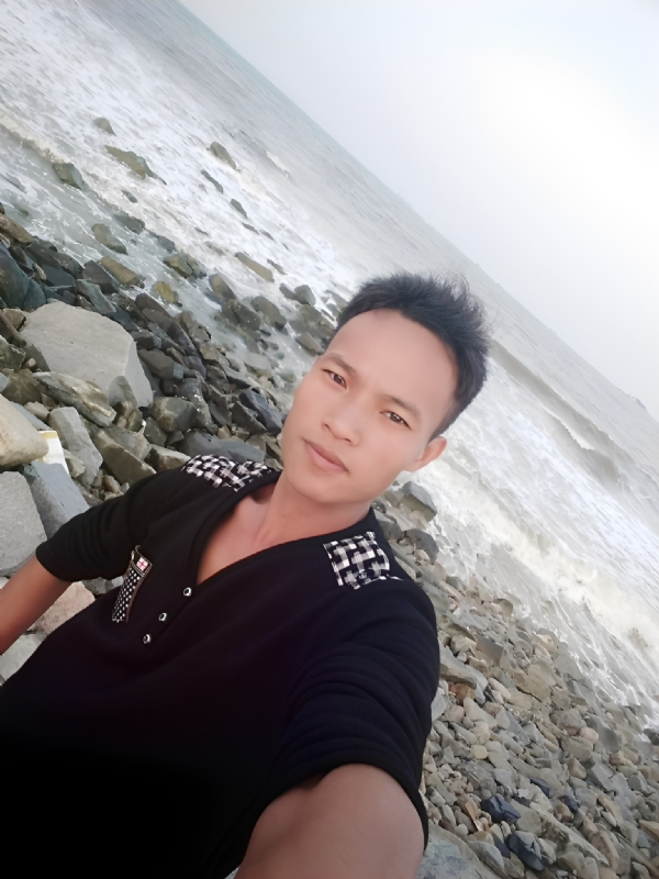 与你同在的第一张照片--济南相亲服务中心