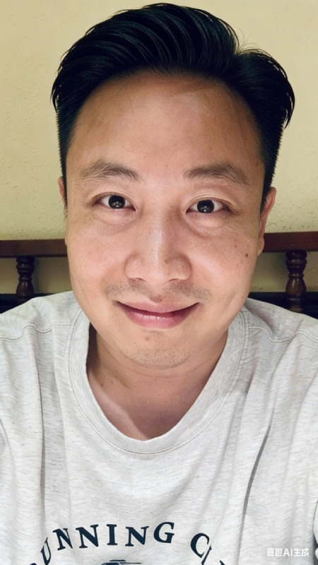 巾凡的第二张照片--济南相亲服务中心