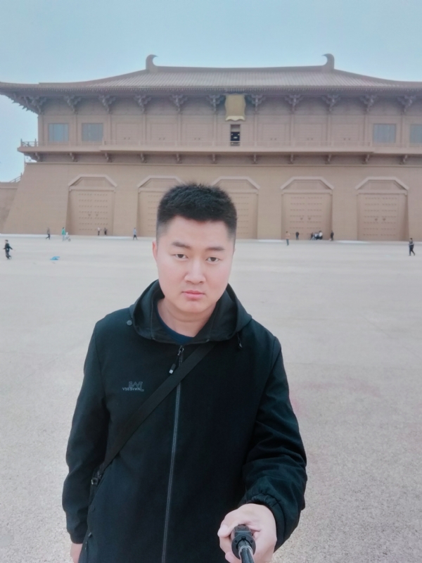 放肆的青春的第一张照片--济南相亲服务中心