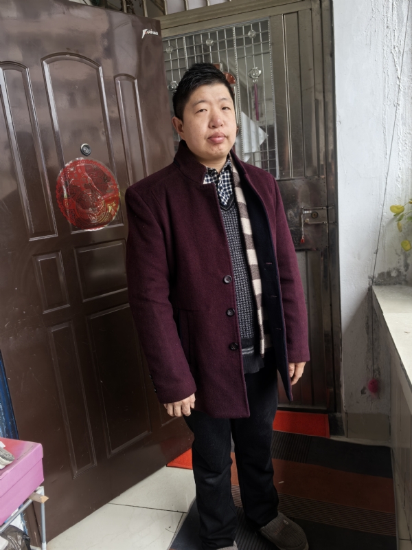 卢显澳的第一张照片--济南相亲服务中心