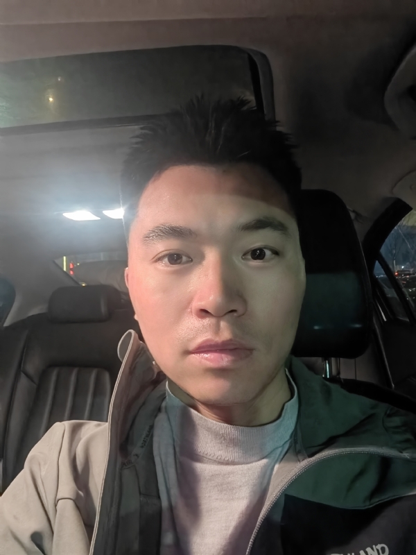 讲不出再见的第二张照片--济南相亲服务中心