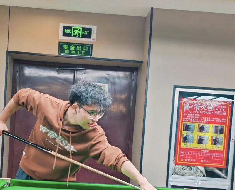 小鬼的第一张照片--济南相亲服务中心