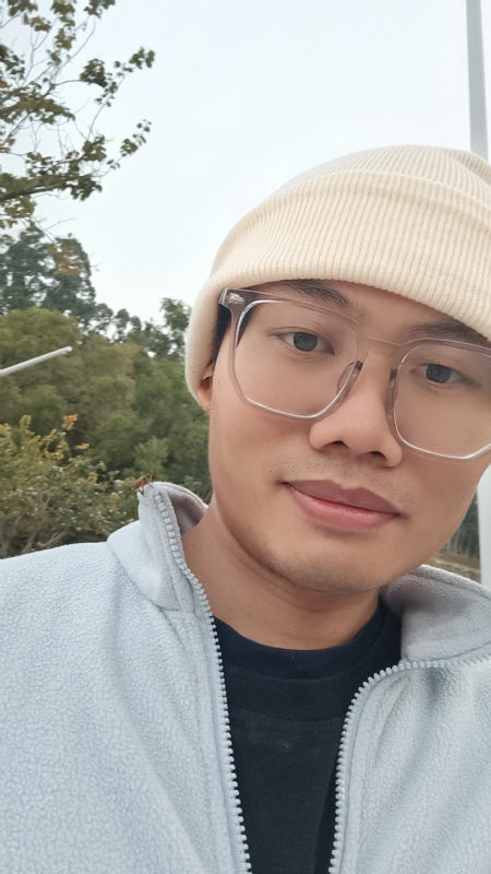 书衣的第一张照片--济南相亲服务中心