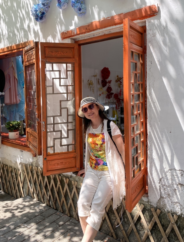 stella的第三张照片--济南相亲服务中心