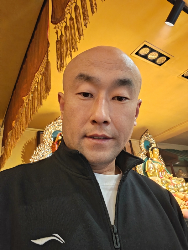 王家人的第一张照片--济南相亲服务中心
