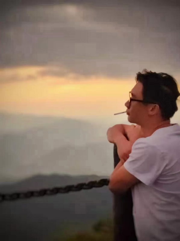 心有山海静而无边的第二张照片--济南相亲服务中心