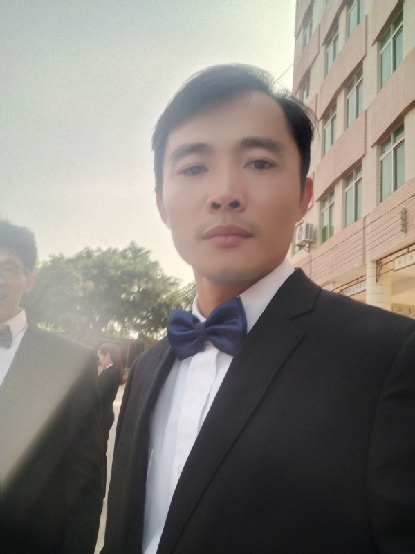 小陈的第二张照片--济南相亲服务中心